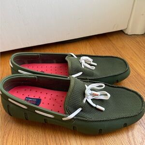 Swims Braided lace Olive Green Loafers with White Accents size 9